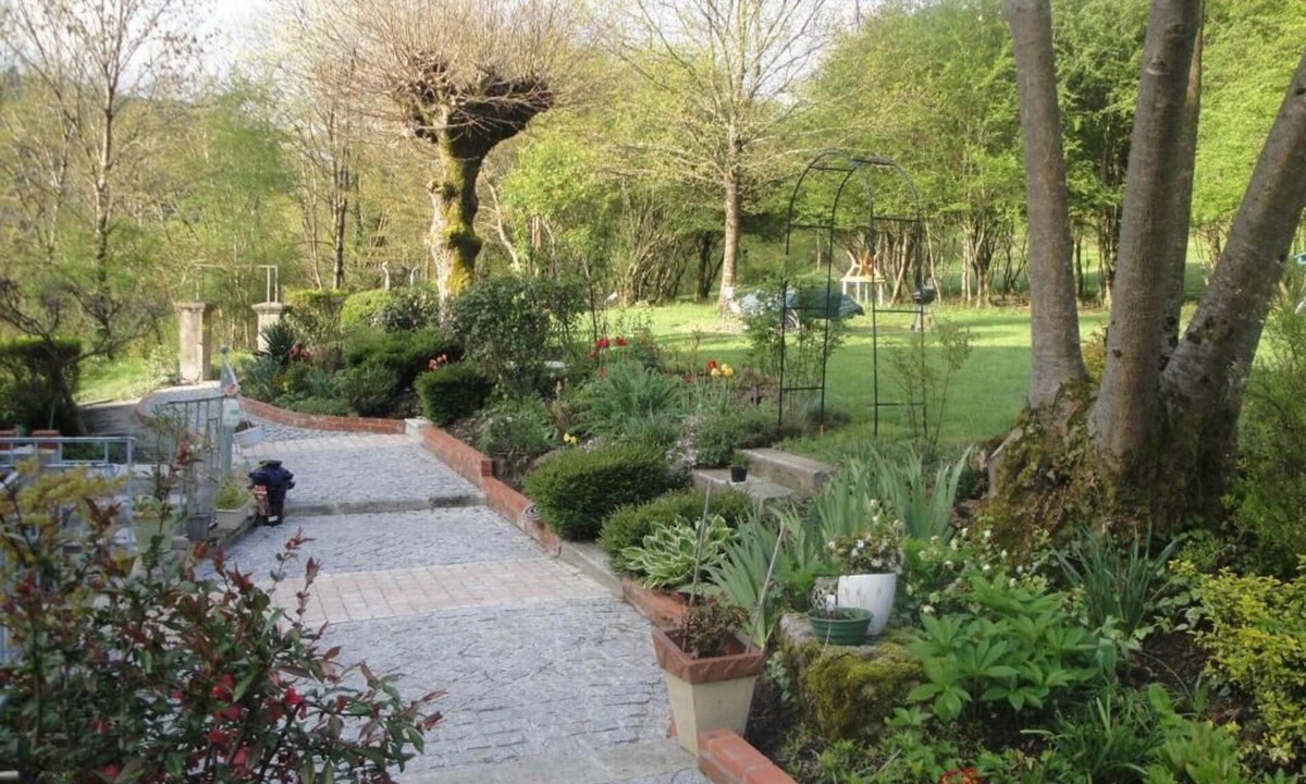 Ydes House | le relais des capucines