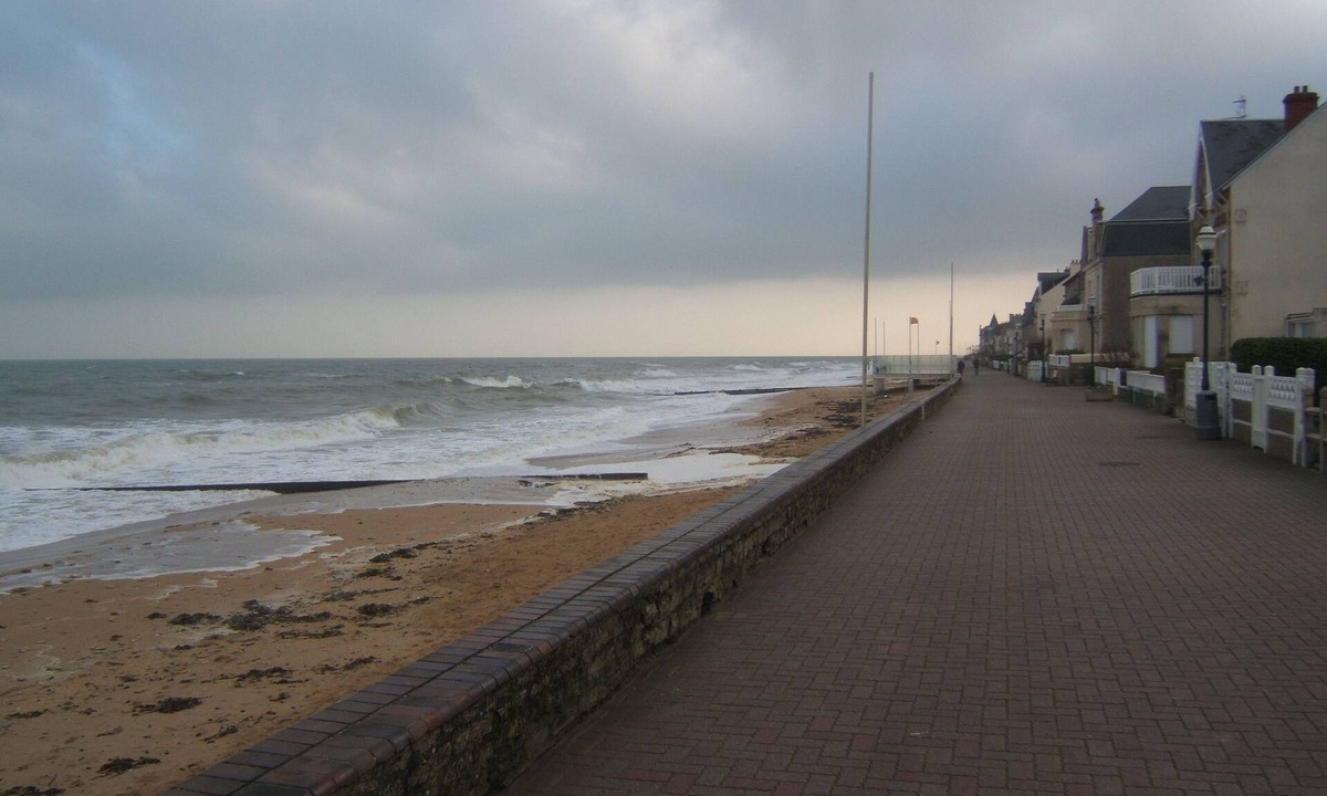 Saint-Regnobert-de-la-Cote-de-Nacre Bed & Breakfast | Le Relais du Cap Romain