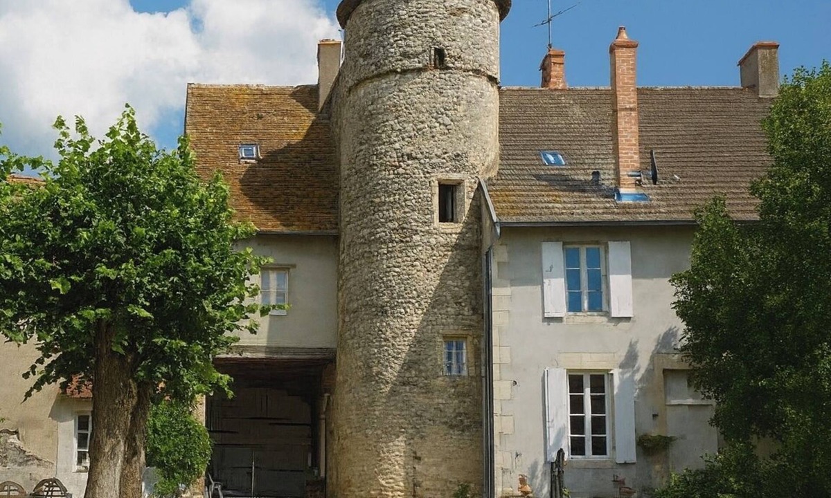 Chantenay-Saint-Imbert House | Le relais de chasse