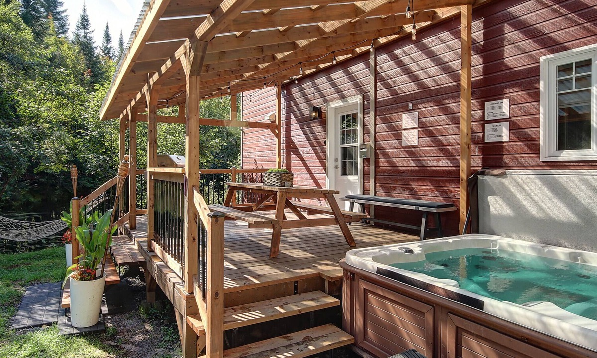 Stoneham-et-Tewkesbury Ski Chalet | 🌟Le Repère 🌟 Beach 🏖️ Spa 💦Sauna 🧖‍ Billiards🎱