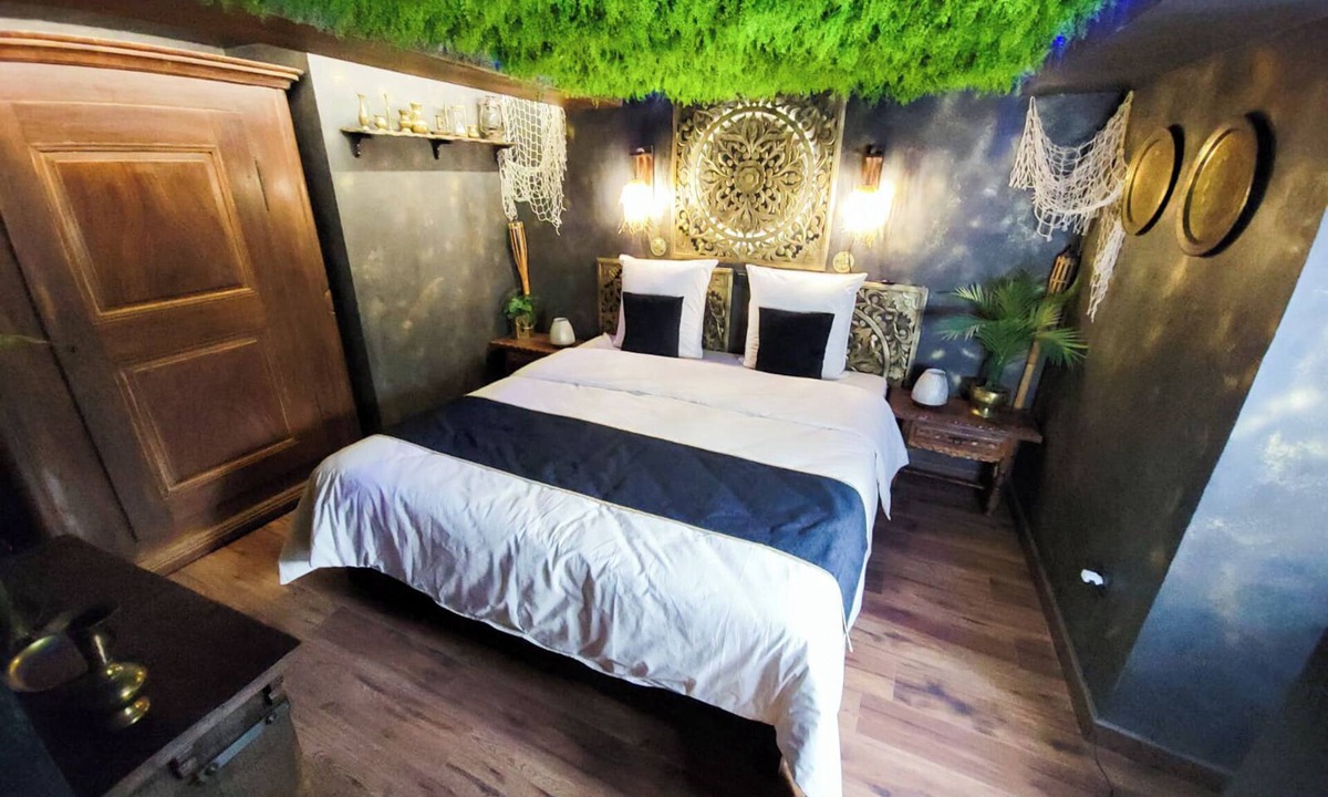 Sainte-Croix-en-Plaine Apartment | Le Repaire des Pirates