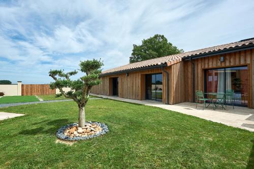 Lussac Bed & Breakfast | Le repaire Lagardère