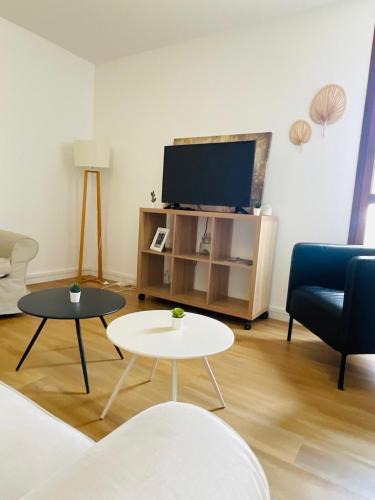 La Source Apartment | Le Repaire Urbain - 8 voyageurs