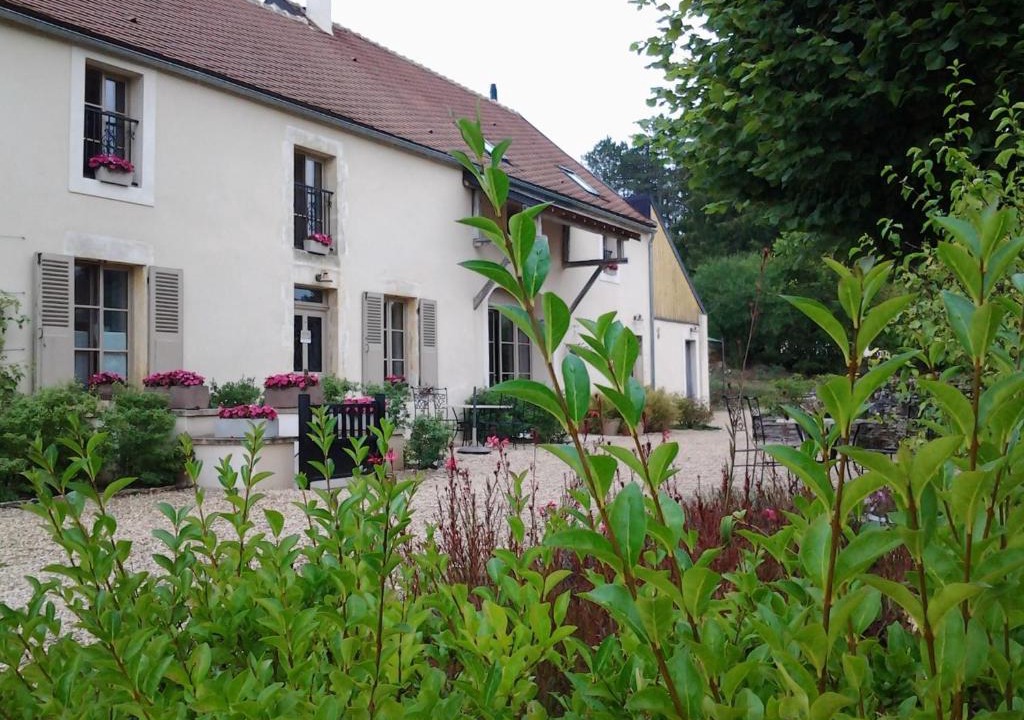 Montillot Bed & Breakfast | Le Repos Coquelicot
