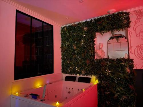 Noyal-Pontivy Apartment | Le RomAntik
