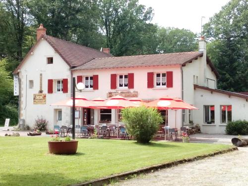 Isle-et-Bardais Hotel | le rond gardien