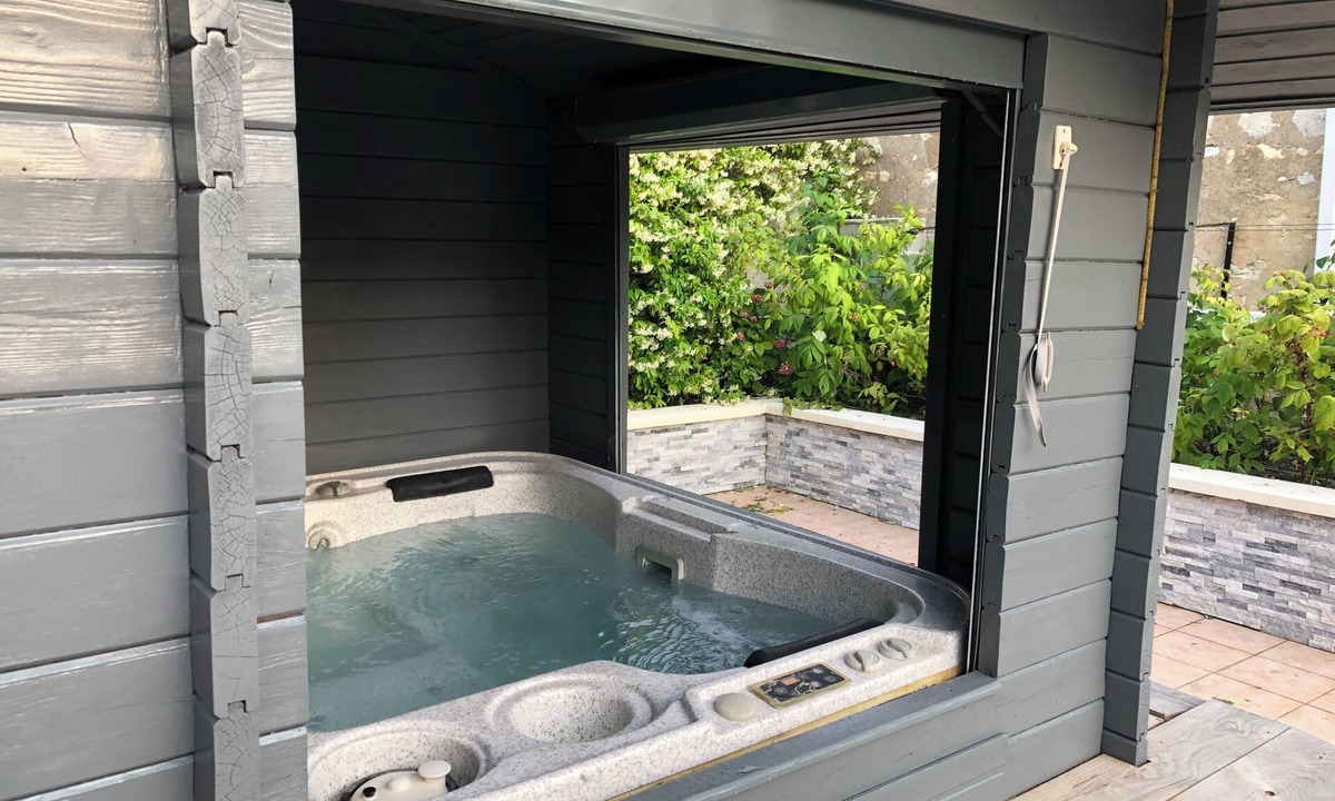 Saint-Maurice-le-Vieil Bed & Breakfast | Le Rouge & Blanc