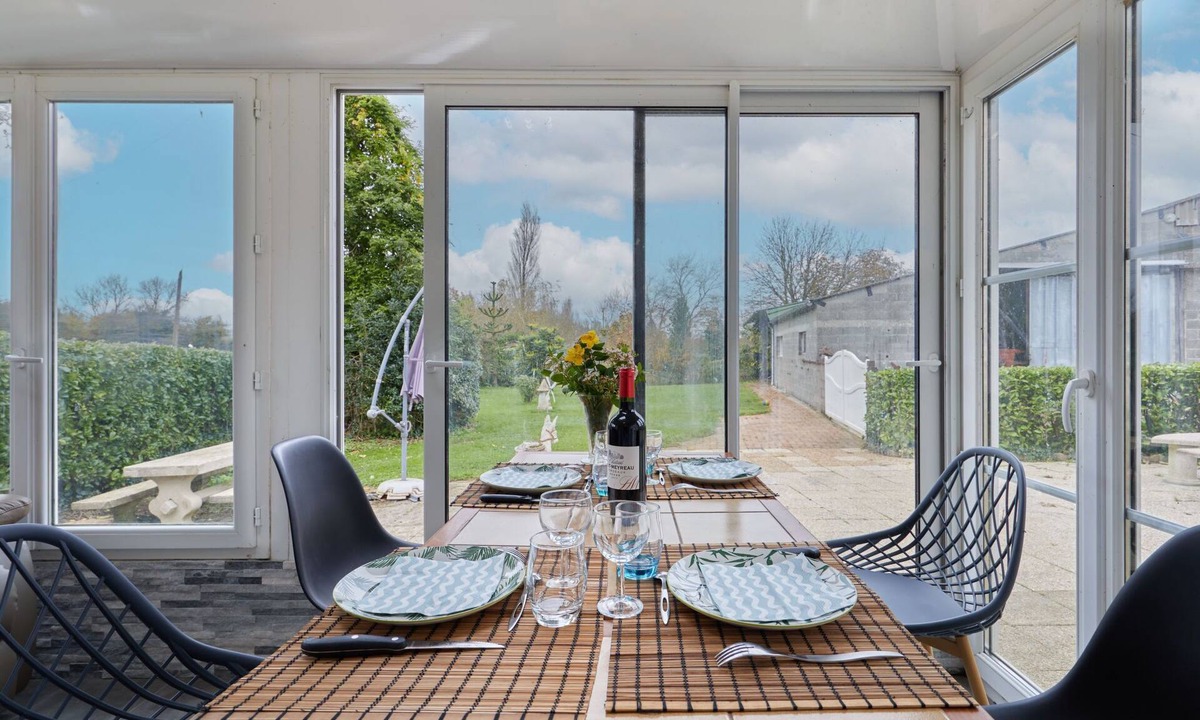 Saint-Lo-d'Ourville House | Le Rouge gorge by Interhome