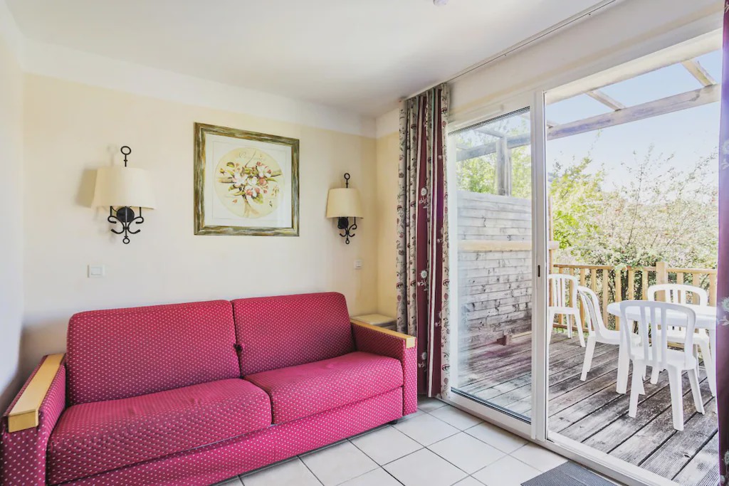 Rouret House | Le Rouret houses - Maeva Individuals - 2 room house 5 people Selection - Wifi included
