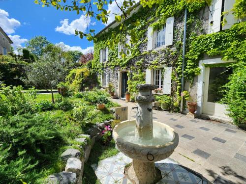 Alba-la-Romaine Bed & Breakfast | Le Rucher des Arts