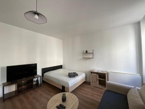 Nord - Gare Apartment | Le Sablier - Studio - Gare - Hyper Centre - 2 pers