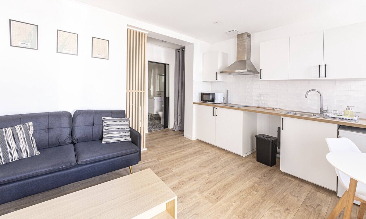 Saint-Barthelemy-d'Anjou Apartment | Le Saint Barth - Studio moderne et cosy