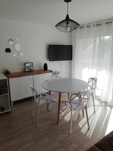 Le Touquet-Paris-Plage Apartment | Le Saint Amand, studio cabine, agréable terrasse sud