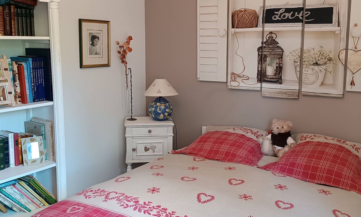 Nans-les-Pins Bed & Breakfast | LE SAINT JACQUES