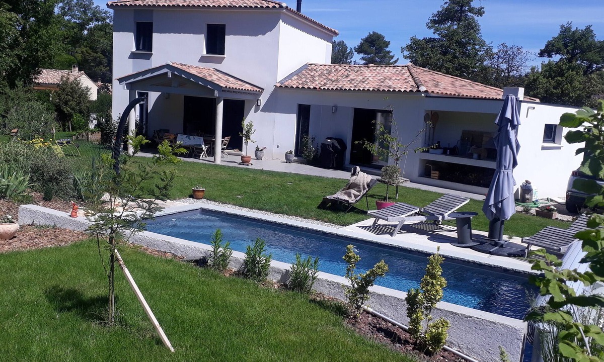 Nans-les-Pins Bed & Breakfast | LE SAINT JACQUES BIS