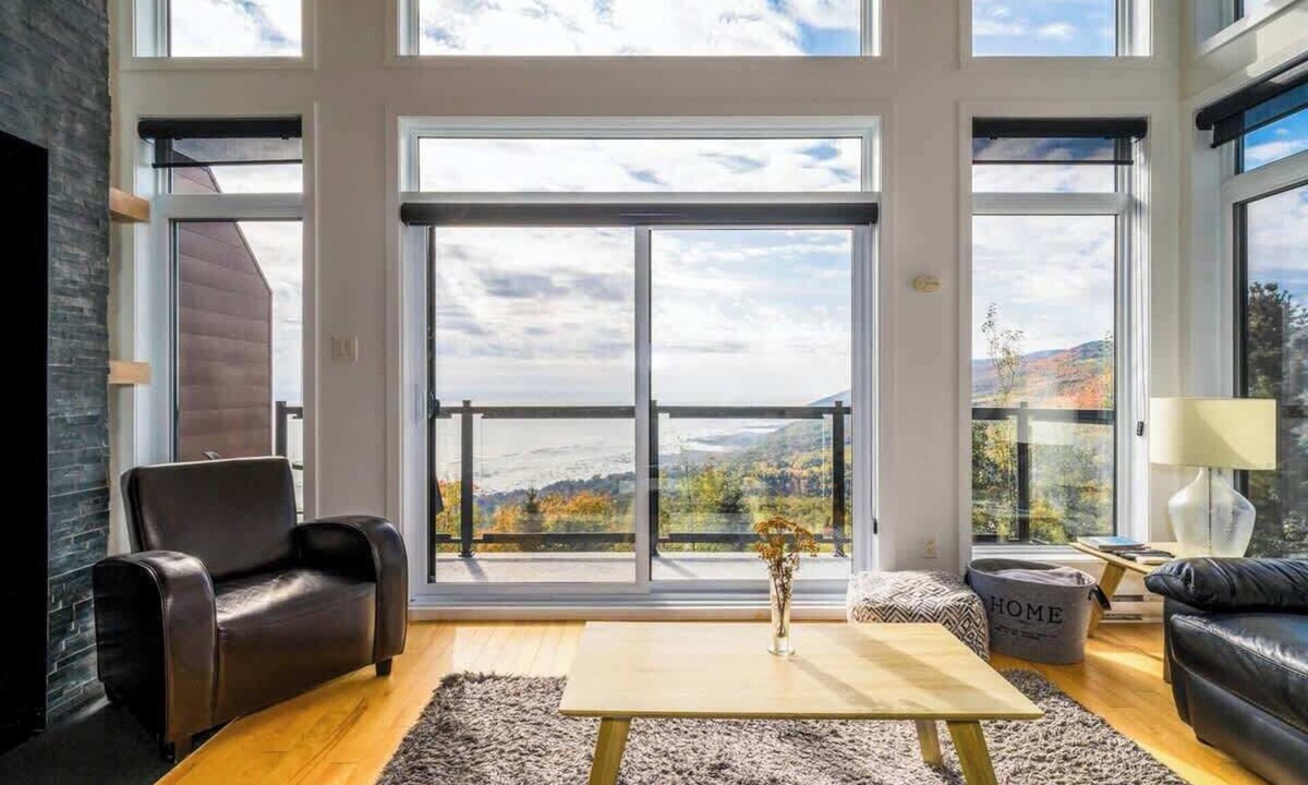 Petite-Riviere-Saint-Francois Ski Chalet | Le Saint-Laurent