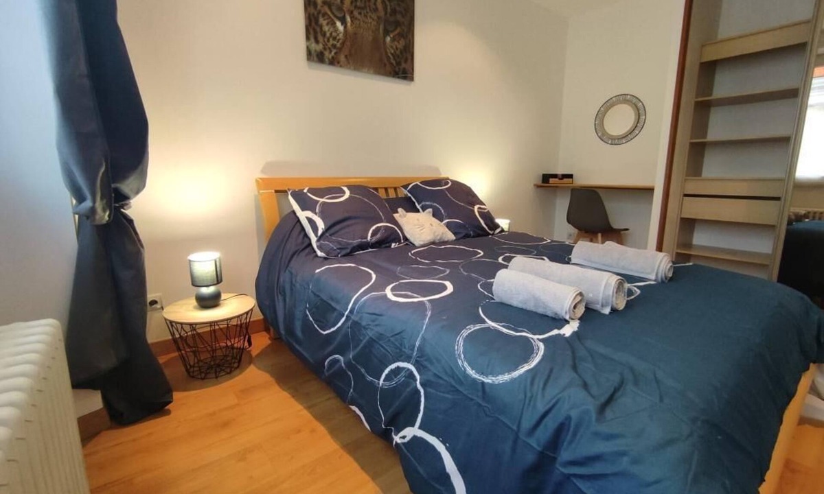 Issoudun Apartment | Le Saint-Roch, Downtown, Private terrace