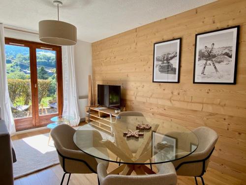 Demi-Quartier Apartment | Le Sapin A5