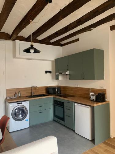 Downtown Angers Apartment | Le Sauge