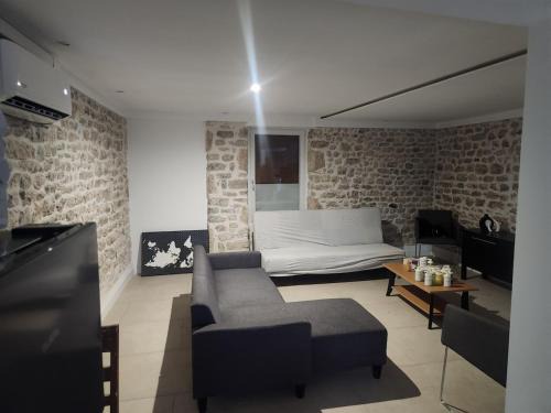 Cormainville House | Le Secret Garden House