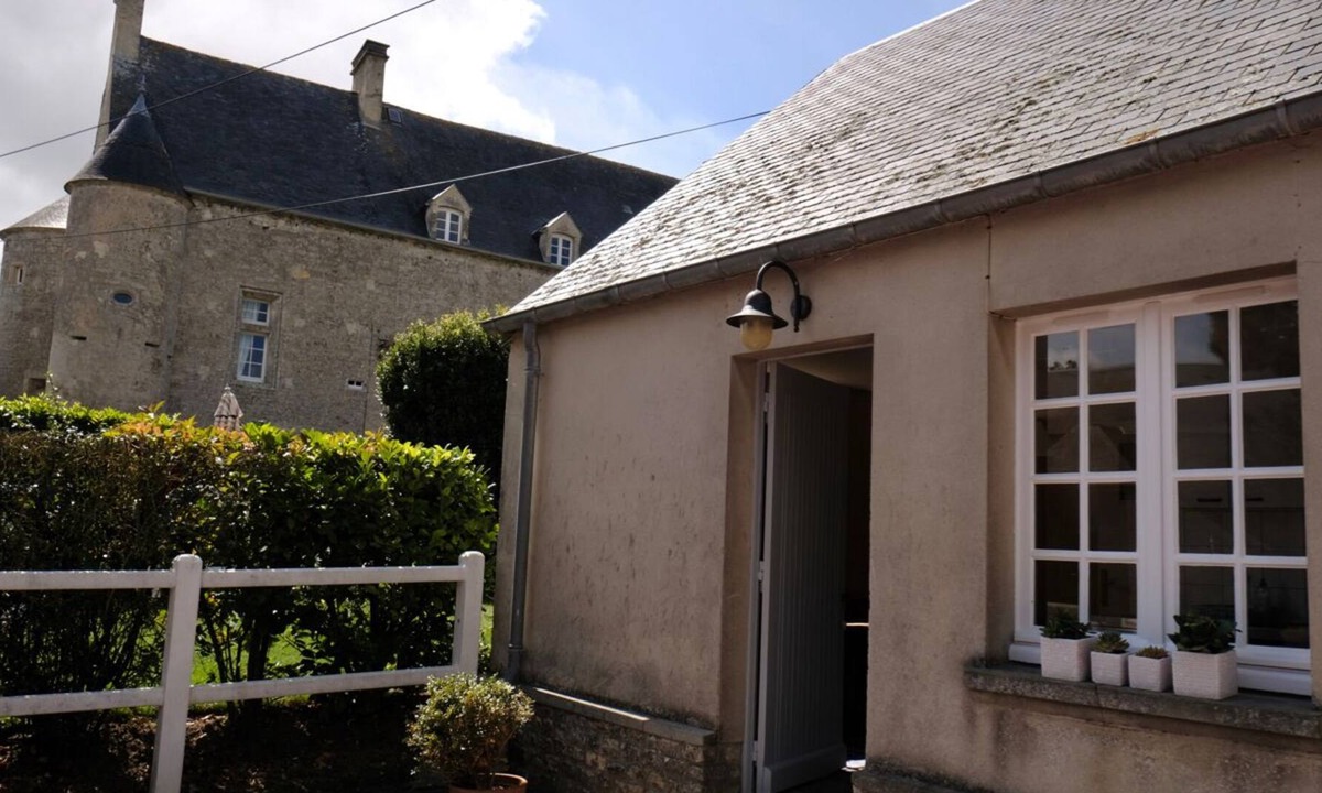 Vierville-sur-Mer House | Le Sellerie