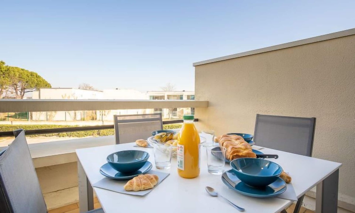 Le Grau-Du-Roi Apartment | Le Serpent de Mer by Interhome