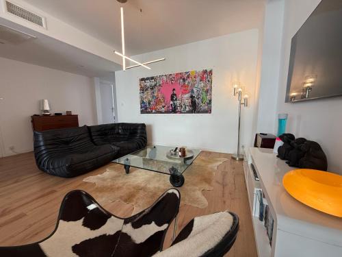 La Gare Apartment | Le Seventies