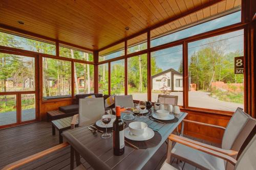 Pont-Rouge Ski Chalet | Le Shalom - Nature & Relax in Pont-Rouge