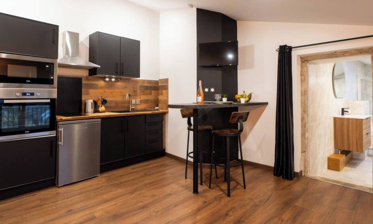 Macon Apartment | Le Sigorgne Downtown Station