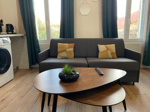 Bas-Vernet Apartment | Le Soleado - 4 Prs - Espace de travail et Wifi