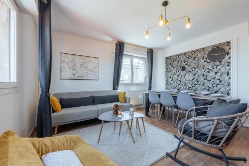 Saint Nicolas - Charles III - Ville vieille - Trois Maisons - Leopold Apartment | Le Stanislas 61 - Spacieux & Cosy