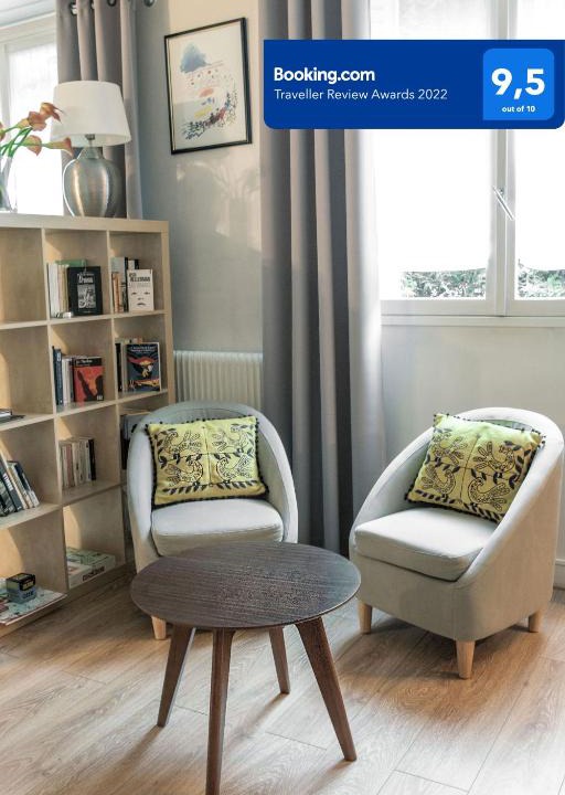 Le Kremlin-Bicetre Apartment | Le Studio 1517