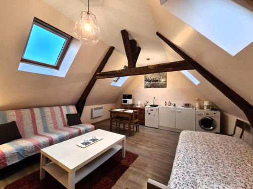 Pont-Sainte-Maxence Apartment | Le Studio - Appartement meublé tout confort Centre ville