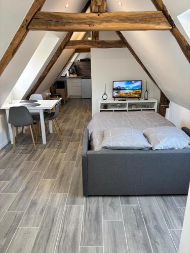 Belleu Apartment | Le studio de Beau Regard