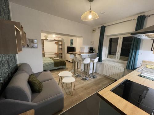 Marquette-lez-Lille Apartment | Le studio Marquettois - 35 m2 cosy & proche de Lille