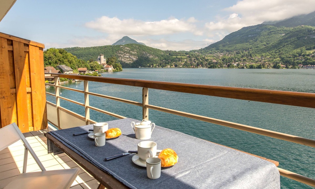 Duingt Apartment | Le Studio Rivage - Surplombant le lac