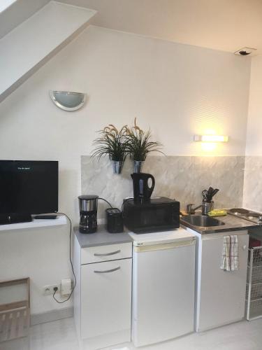 Quartier Hyper-Centre Apartment | Le Studio Royal Place Victor Hugo