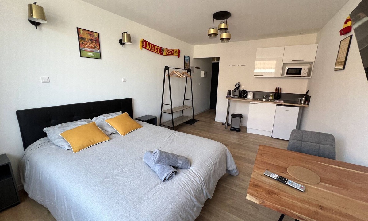 Lens Apartment | Le studio Sang & Or, 2p