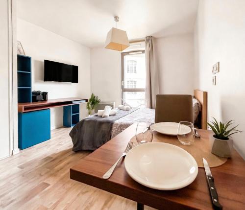 Sainte-Anne - Faubourg Noyon Apartment | Le Studio Signature en plein centre-ville