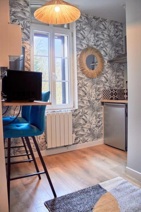 Sainte-Anne - Faubourg Noyon Apartment | Le Studio Welfare