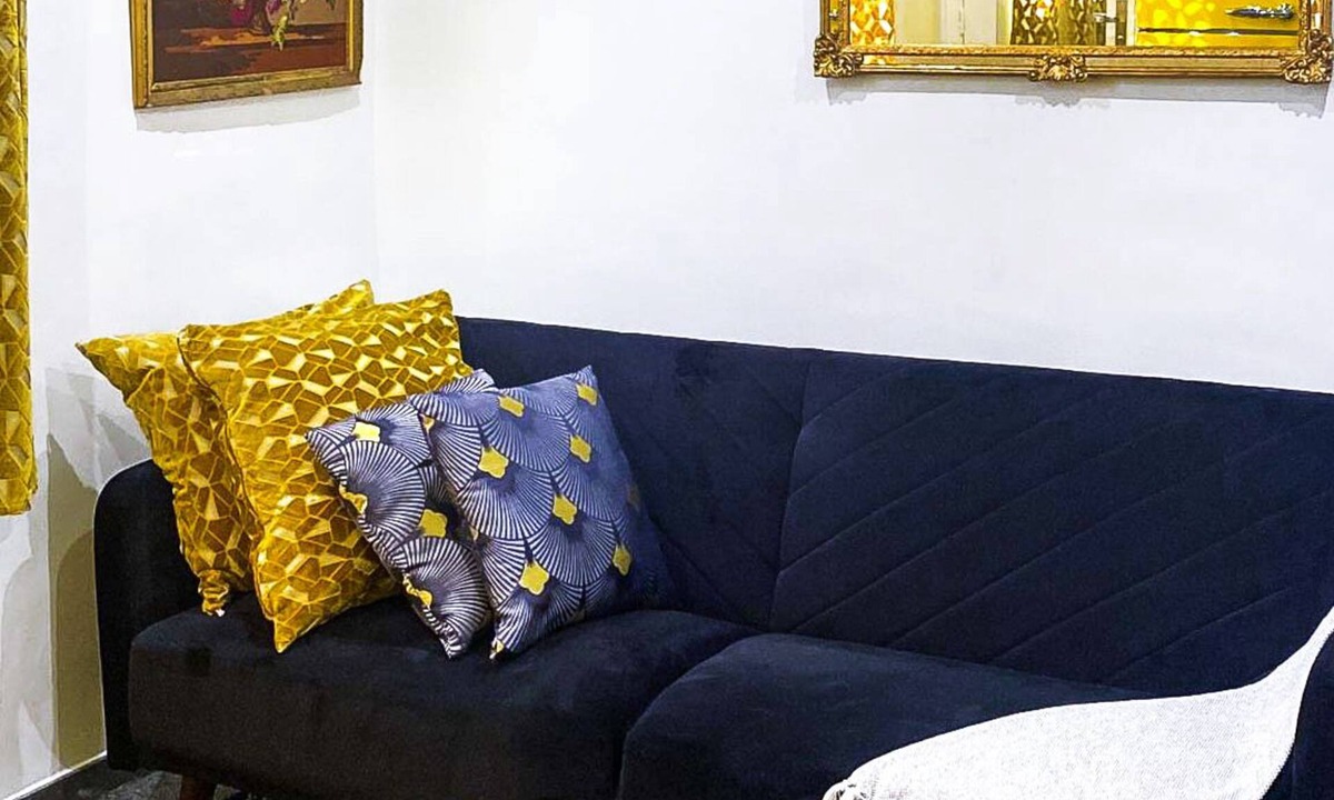 Romainville Apartment | Le Sunshine Studio