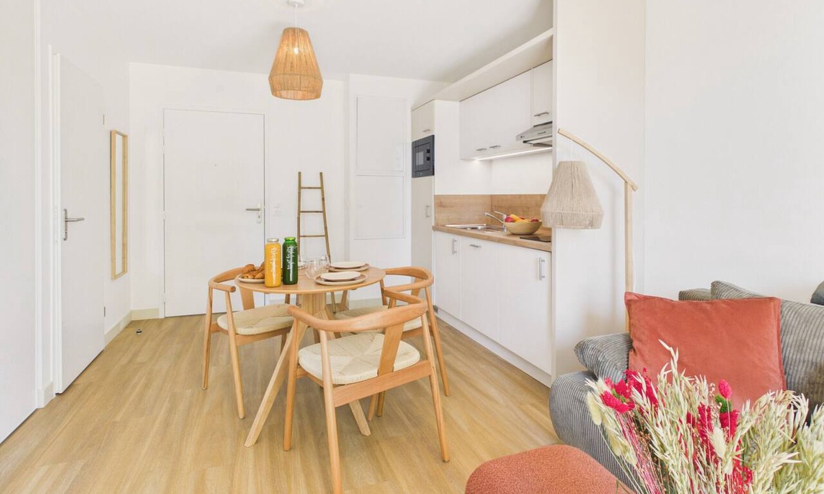 Biscarrosse Apartment | Le Switch - apartment for 4 people - shared swimming pool