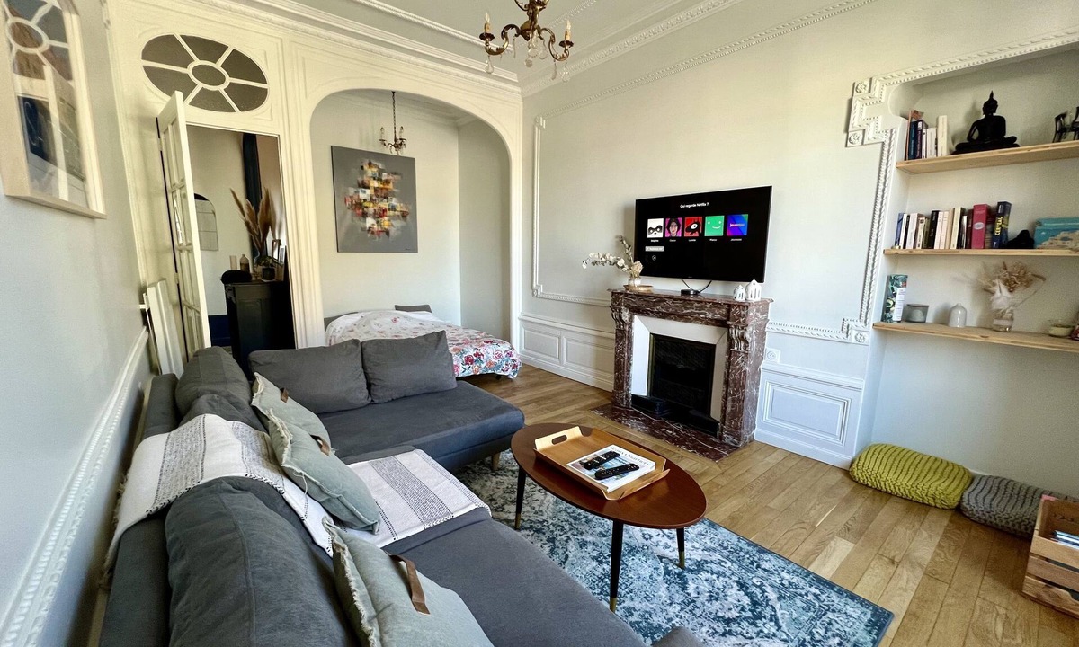 Secteur 1 Apartment | Le Téléphérique/6pers/300mStation/Air-conditioning