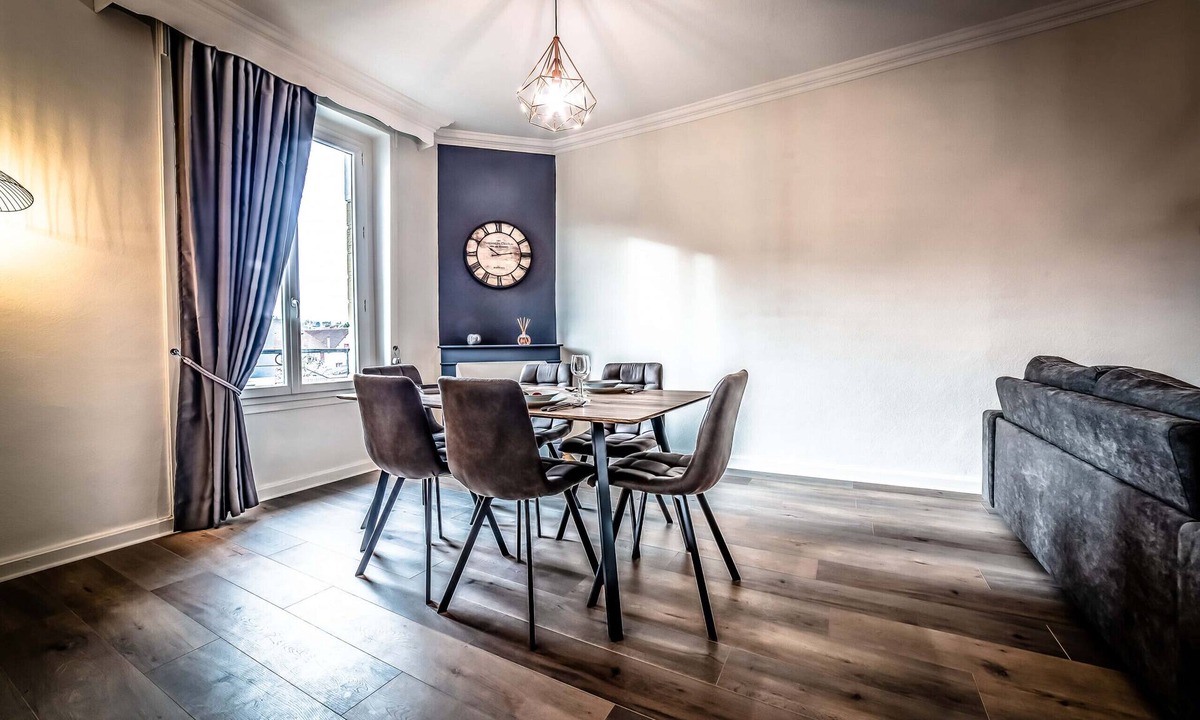 Brive-la-Gaillarde Apartment | Le Temps Éternel - 1 Bedroom