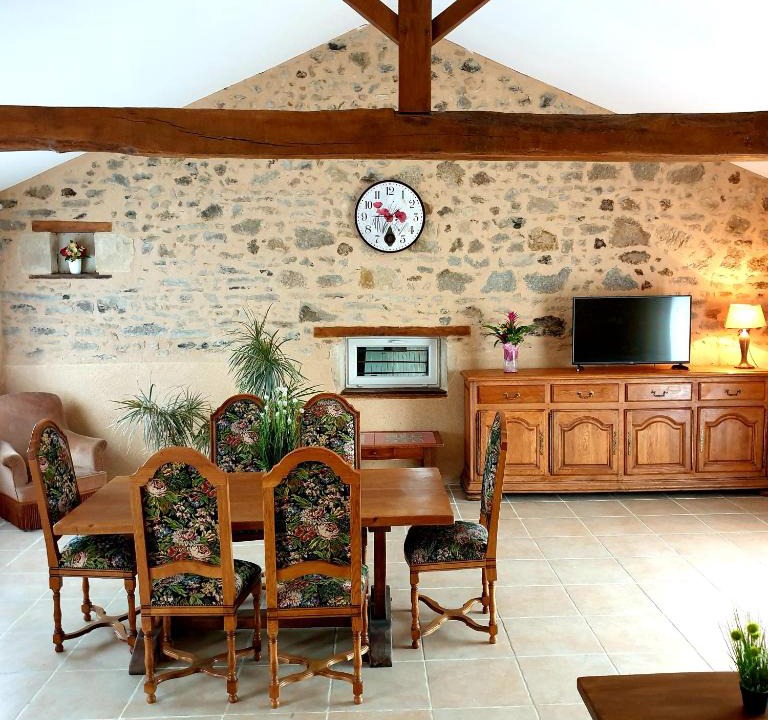 Hiesse House | Le Temps De Vivre