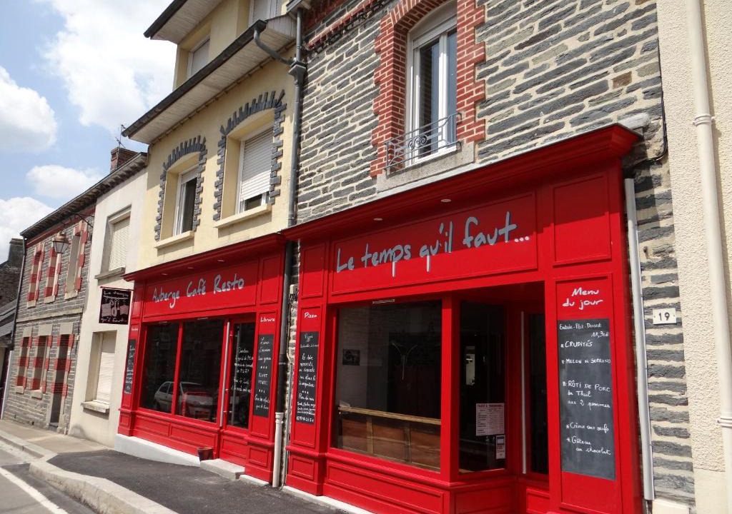 Pire-sur-Seiche Hotel | Le temps qu'il faut