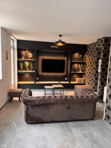 Fontenay-le-Pesnel House | Le tilou