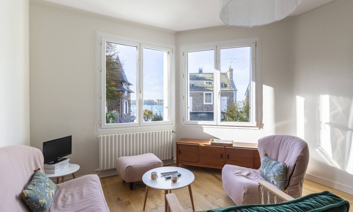 Saint-Malo Apartment | Le Timonier - Two Bedroom Apartment, Sleeps 4