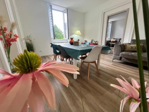 Dole Apartment | Le Topaz - Proche centre ville Dole - Parking privé - 4 chambres - 115m2