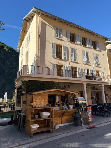 La Celle-sous-Gouzon Hotel | Le Touring Hôtel restaurant